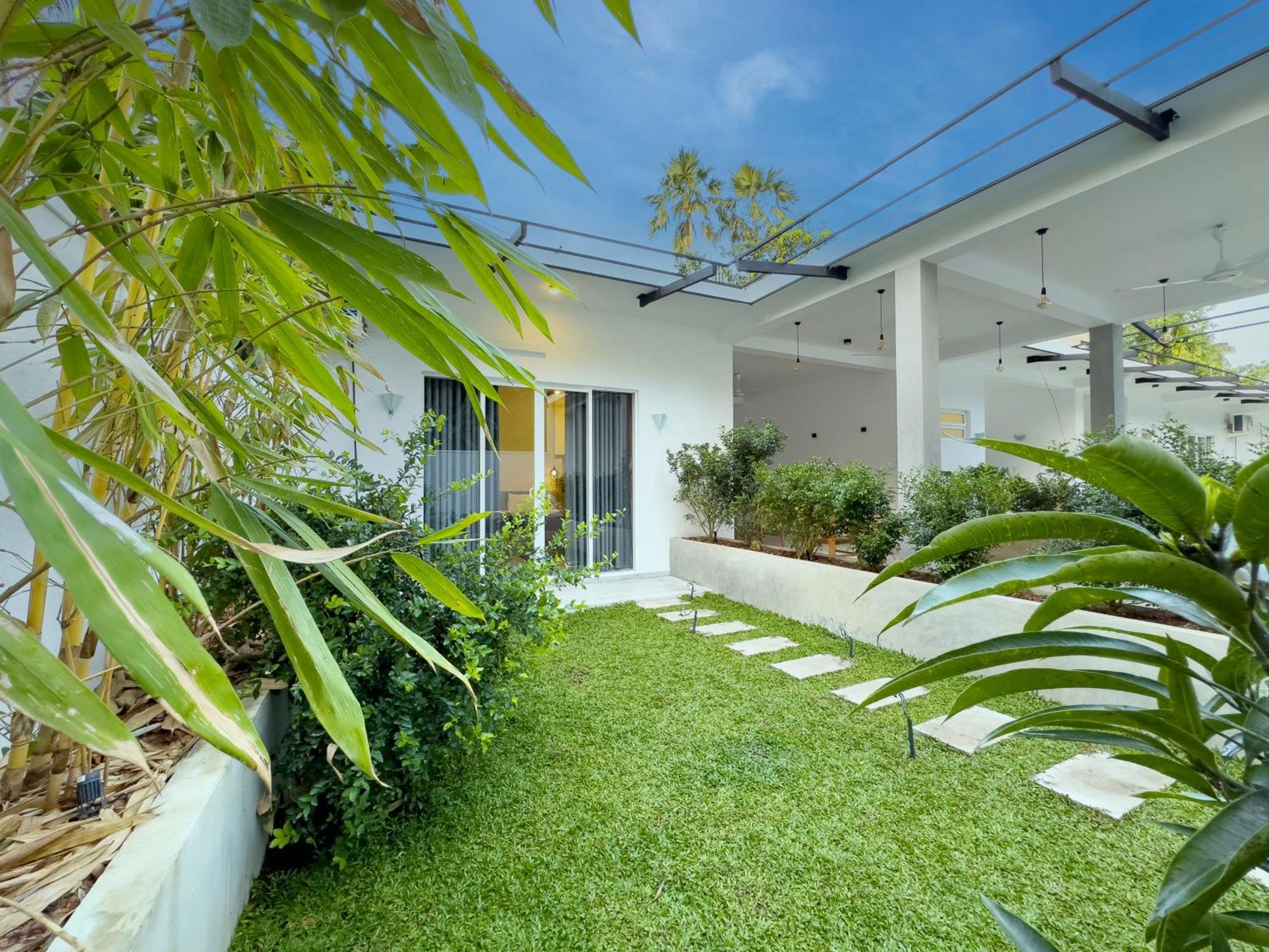 Hotel Moringa Mirissa Exterior foto